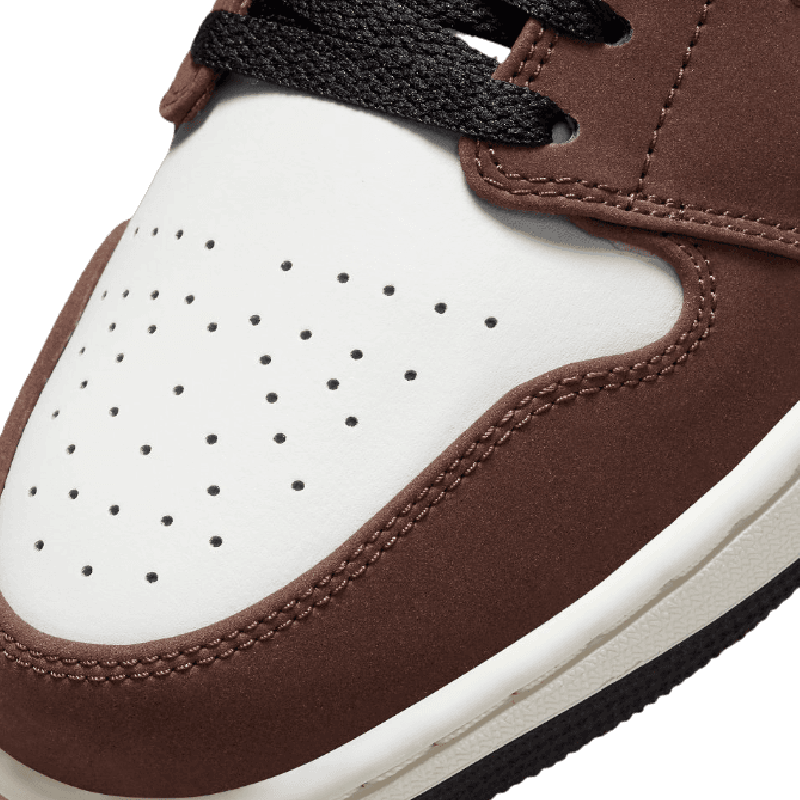 Tênis Air Jordan 1 Low "Mocha" Marrom