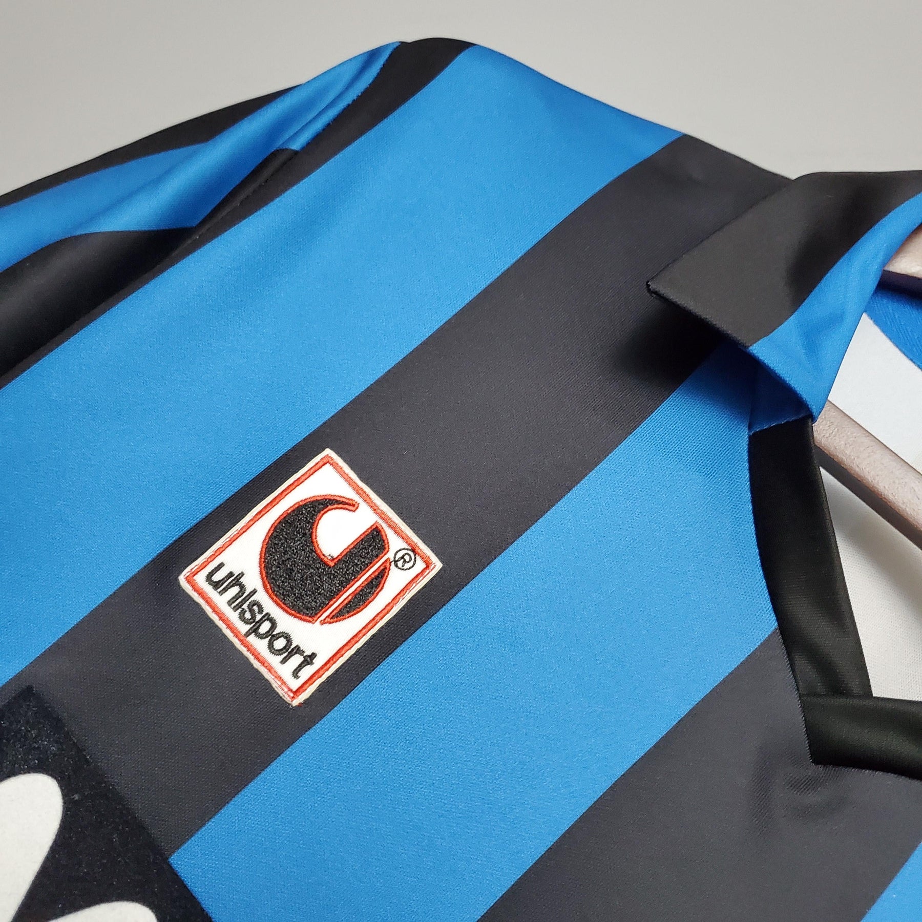 Camisa Inter de Milão Retrô Home 88/90 Torcedor Masculina - Azul e Preta