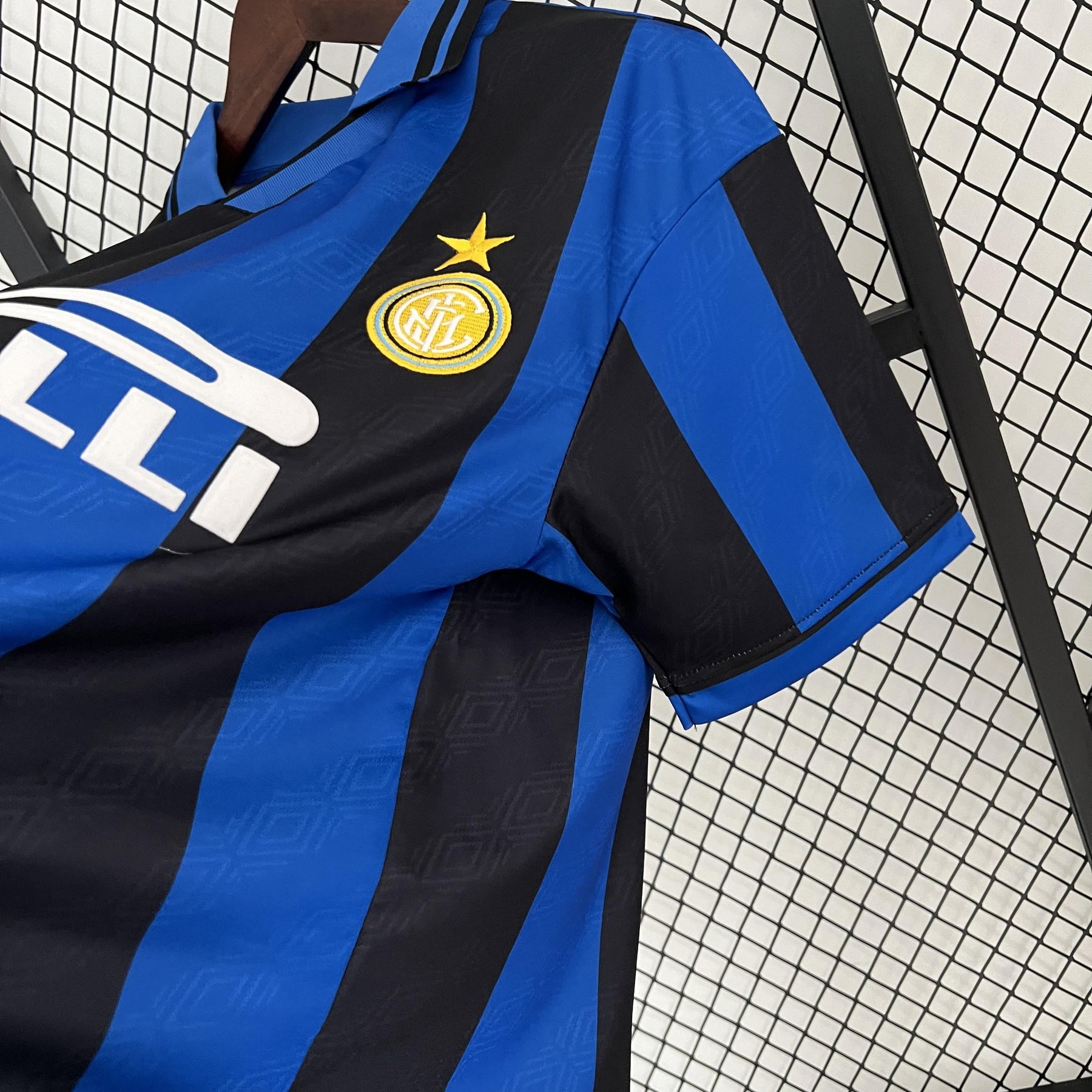 Camisa Inter de Milão Retrô Home 95/96 Torcedor Masculina - Azul e Preta