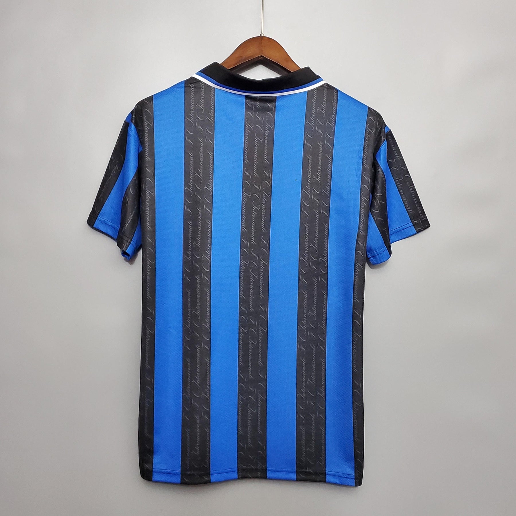 Camisa Inter de Milão Retrô Home 97/98 Torcedor Masculina - Azul e Preta