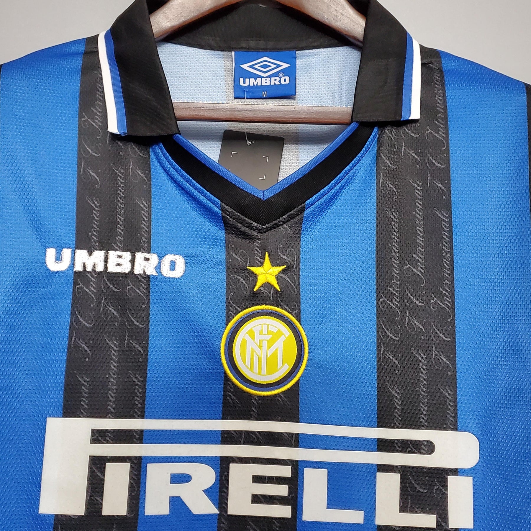 Camisa Inter de Milão Retrô Home 97/98 Torcedor Masculina - Azul e Preta