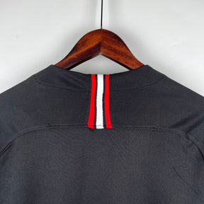 Camisa PSG Edição Especial Black 2018/19 - Jordan Retrô Masculina - Preta/Branca