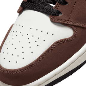 Tênis Air Jordan 1 Low "Mocha" Marrom