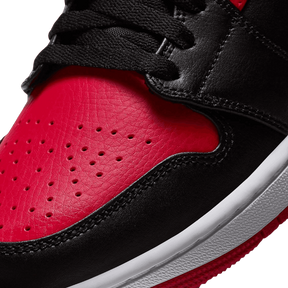 Tênis Air Jordan 1 Mid "Banned" Vermelho / Preto