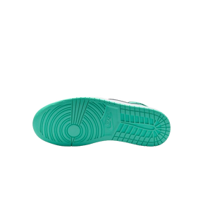 Tênis Air Jordan 1 High OG "Green Glow" Masculino Preto / Verde