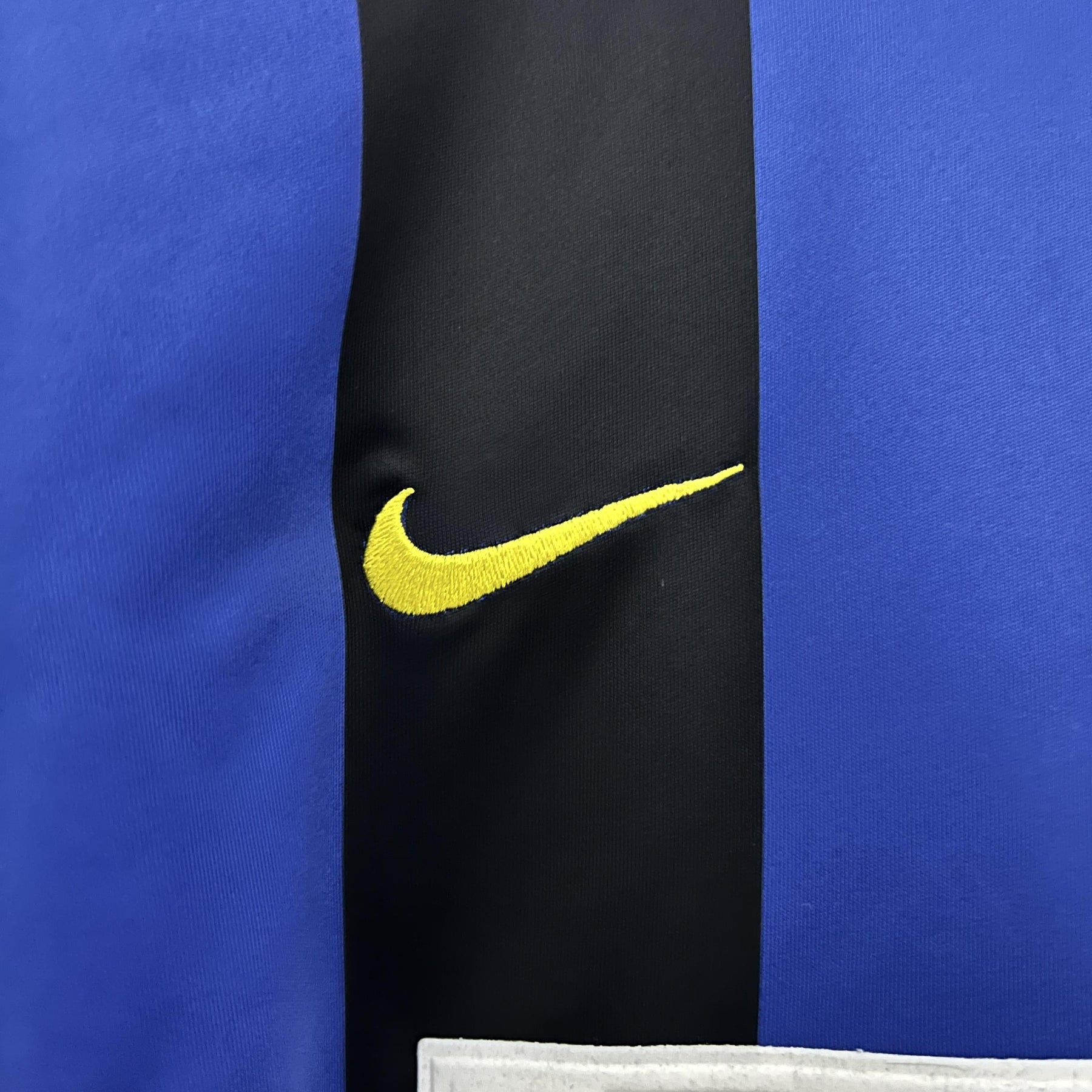 Camisa Inter de Milão Retrô Home 02/03 Torcedor Masculina - Azul e Preta